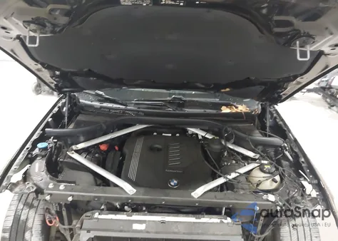 2019 BMW X5 xDrive40I z USA, uszkodzony, nr VIN 5UXCR6C55KLK83394